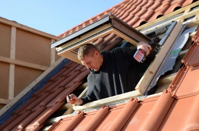 Pose de fenêtres de toit Velux à Heiteren